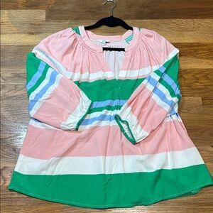 CROWN & IVY 3/4 sleeve top